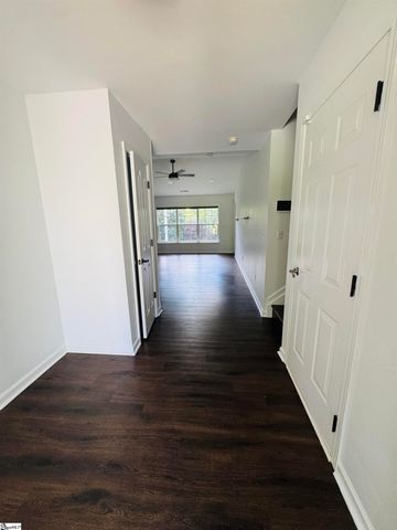 106 Stockbridge Drive, Greer, SC 29650