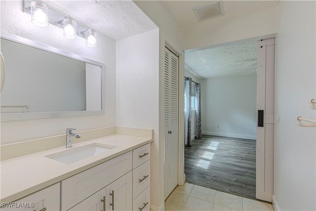 297 Bay Meadows DR, Naples, FL 34113