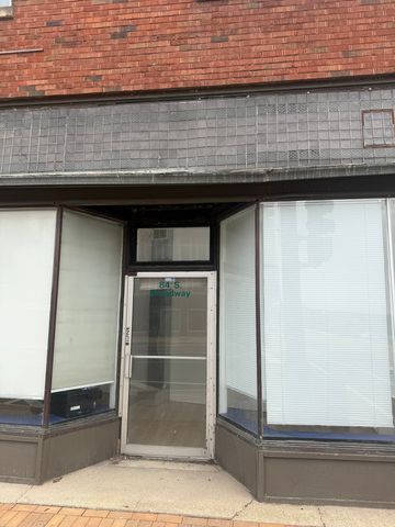 82-84 S Broadway, Aurora, IL 60505