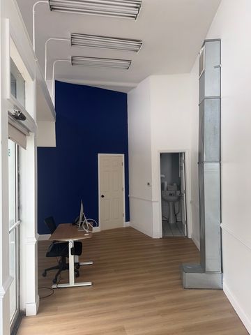 82-84 S Broadway, Aurora, IL 60505