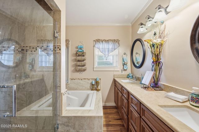 2001 Segura Road, New Iberia, LA 70560