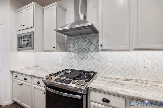 1054 Arbor Heights Ter, Midlothian, VA 23114