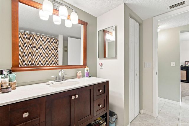 1370 HEATHER RIDGE BOULEVARD 104, Dunedin, FL 34698