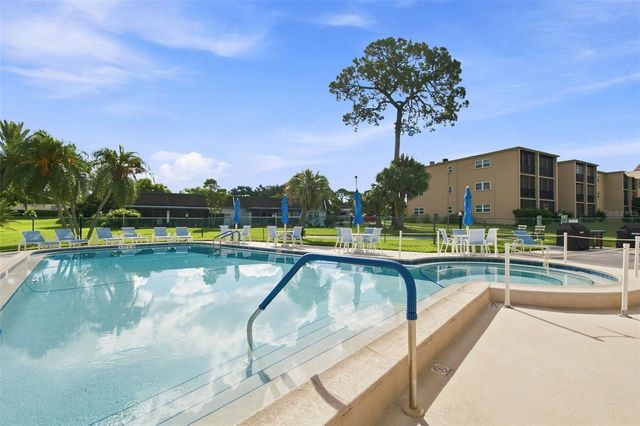 1370 HEATHER RIDGE BOULEVARD 104, Dunedin, FL 34698