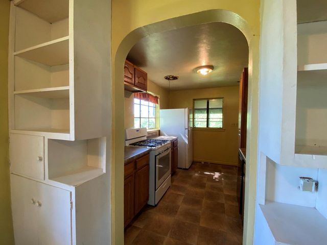 101 Hickory Street, Houston, MO 65483