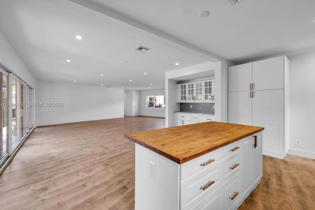 1411 NE 101st St, Miami Shores, FL 33138