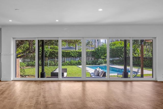 1411 NE 101st St, Miami Shores, FL 33138