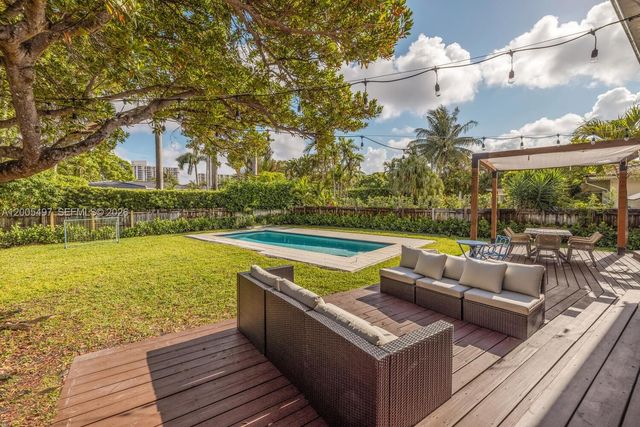 1411 NE 101st St, Miami Shores, FL 33138