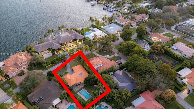 1411 NE 101st St, Miami Shores, FL 33138