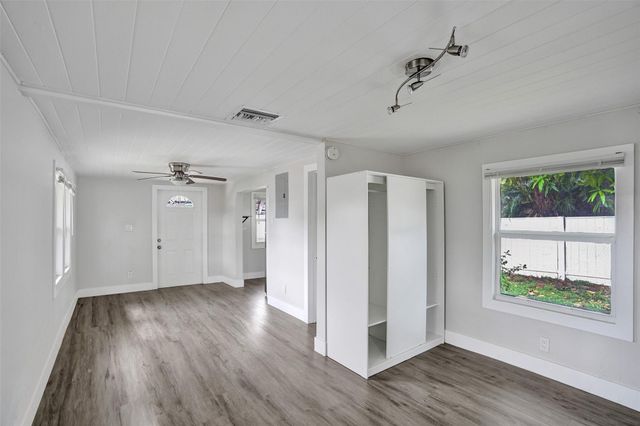 1201 N Andrews Avenue, Fort Lauderdale, FL 33311