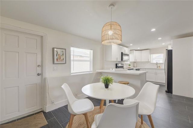 1201 N Andrews Avenue, Fort Lauderdale, FL 33311