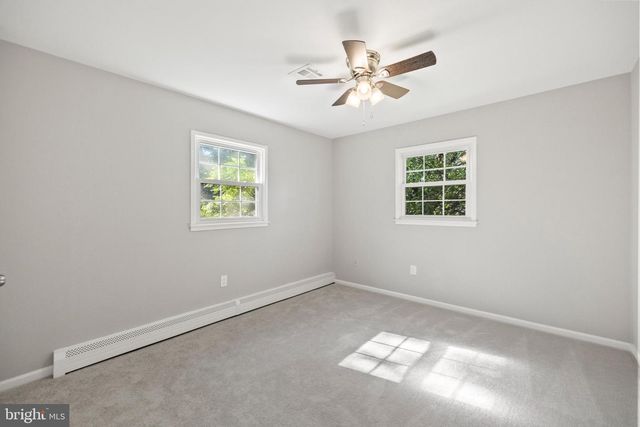 3811 FORESTDALE AVE, Woodbridge, VA 22193