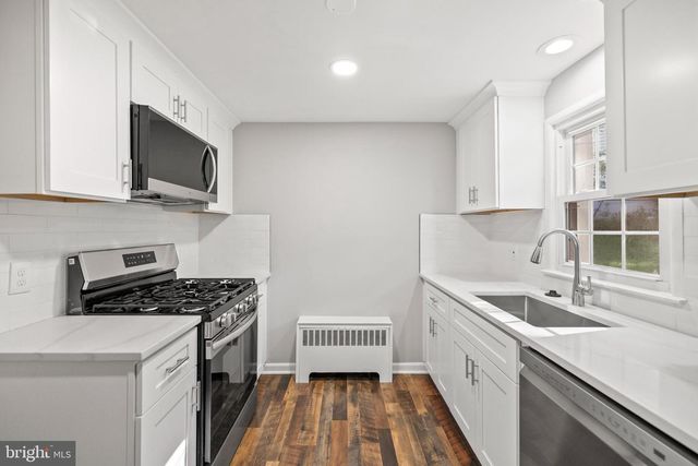 3811 FORESTDALE AVE, Woodbridge, VA 22193
