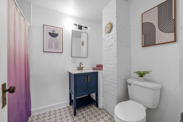 306 E St, Clarksville, TN 37042