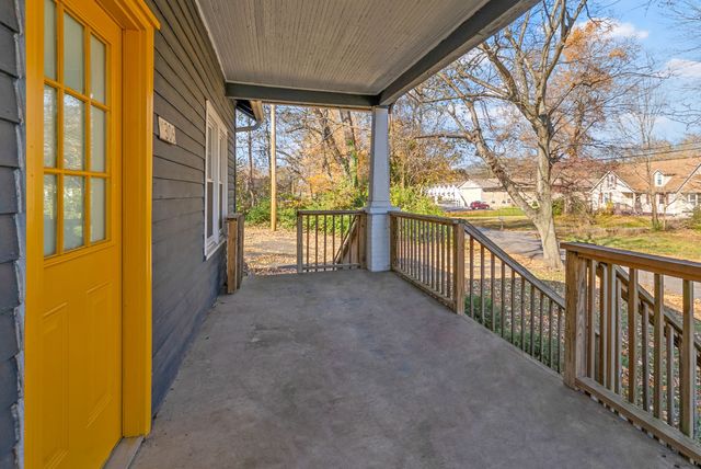 306 E St, Clarksville, TN 37042