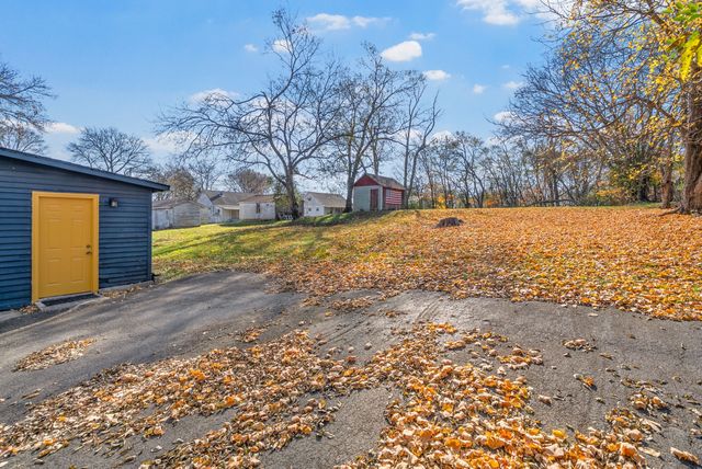 306 E St, Clarksville, TN 37042