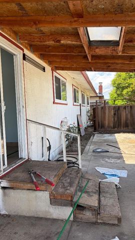 5733 Preston Drive, San Jose, CA 95124