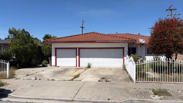 5733 Preston Drive, San Jose, CA 95124