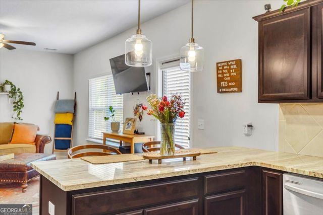 276 Brightleaf Circle, Hinesville, GA 31313