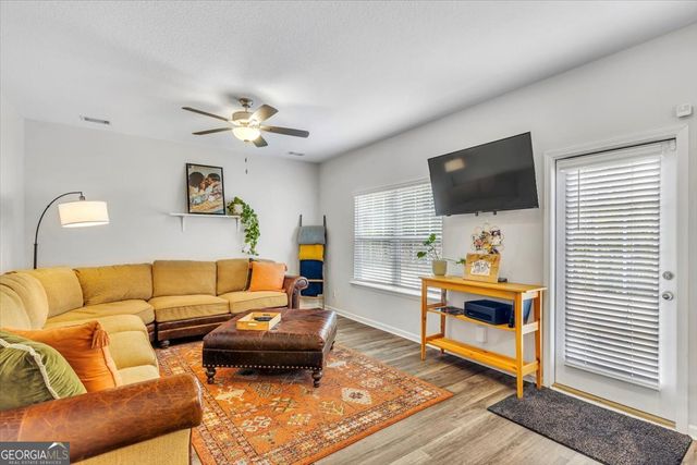 276 Brightleaf Circle, Hinesville, GA 31313