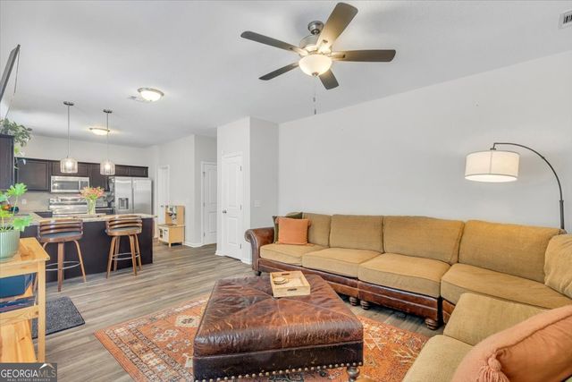 276 Brightleaf Circle, Hinesville, GA 31313