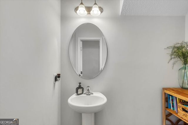 276 Brightleaf Circle, Hinesville, GA 31313