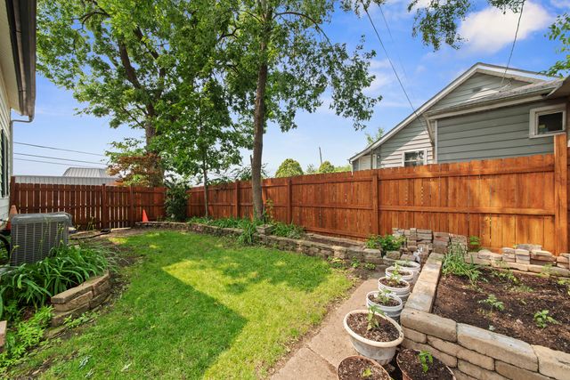 525 Munroe Street, Joliet, IL 60436