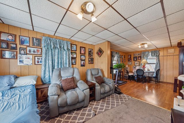 525 Munroe Street, Joliet, IL 60436