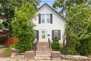 525 Munroe Street, Joliet, IL 60436