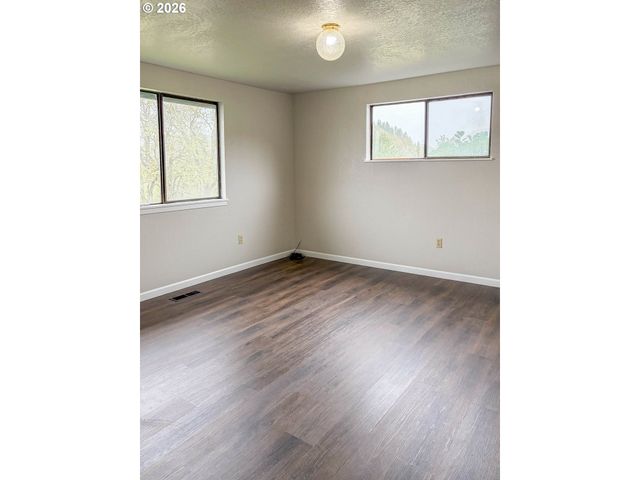 481 STRADER Rd, Roseburg, OR 97470