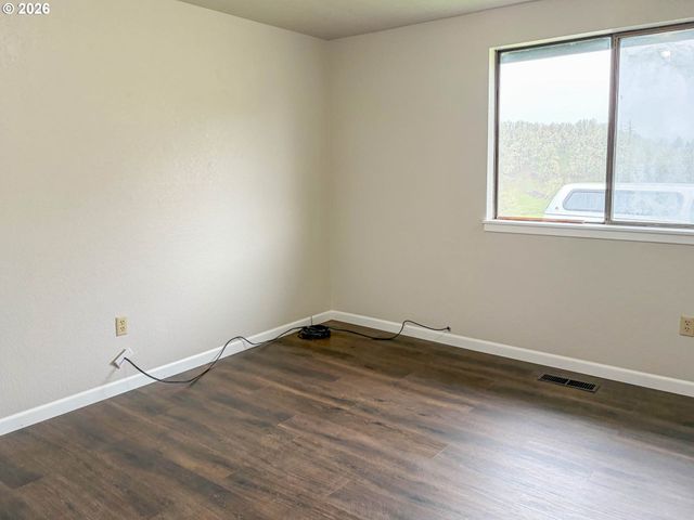 481 STRADER Rd, Roseburg, OR 97470