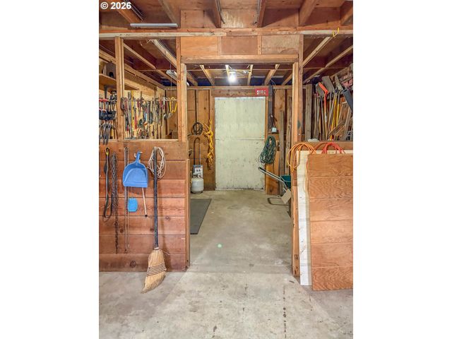 481 STRADER Rd, Roseburg, OR 97470