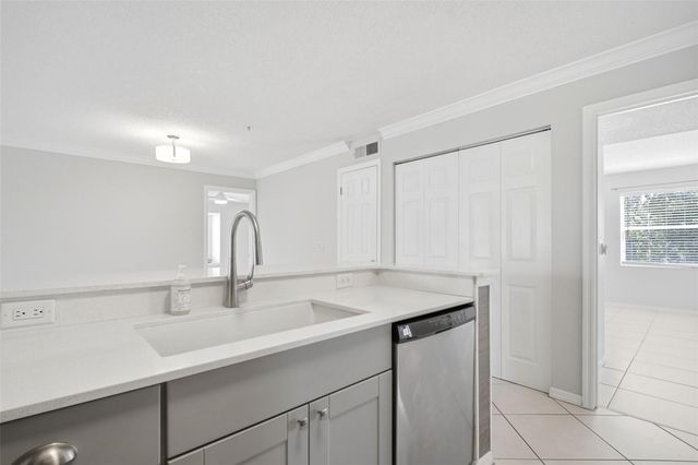 2400 FEATHER SOUND DRIVE 236, Clearwater, FL 33762