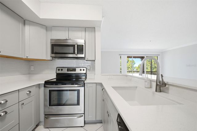 2400 FEATHER SOUND DRIVE 236, Clearwater, FL 33762