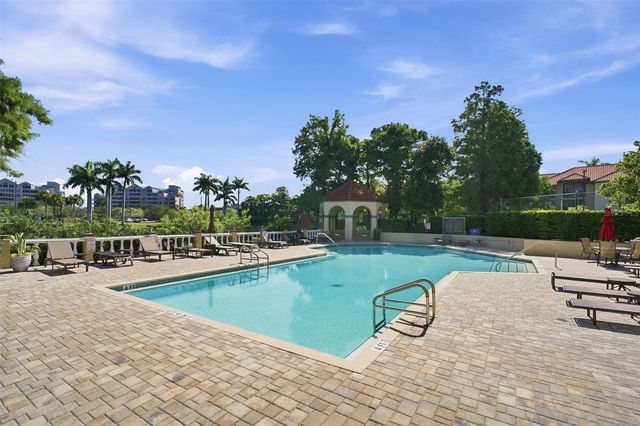 2400 FEATHER SOUND DRIVE 236, Clearwater, FL 33762