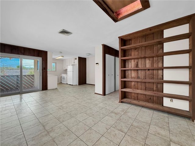 3450 S Alameda St, Corpus Christi, TX 78411