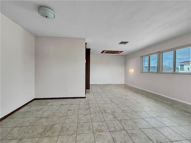 3450 S Alameda St, Corpus Christi, TX 78411