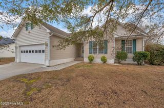 317 Whirlaway Boulevard, Sneads Ferry, NC 28460