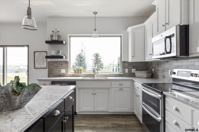 12517 Quail Drive, Bellevue, NE 68123