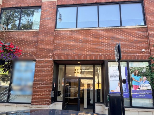 2017 W Irving Park Road, Chicago, IL 60618