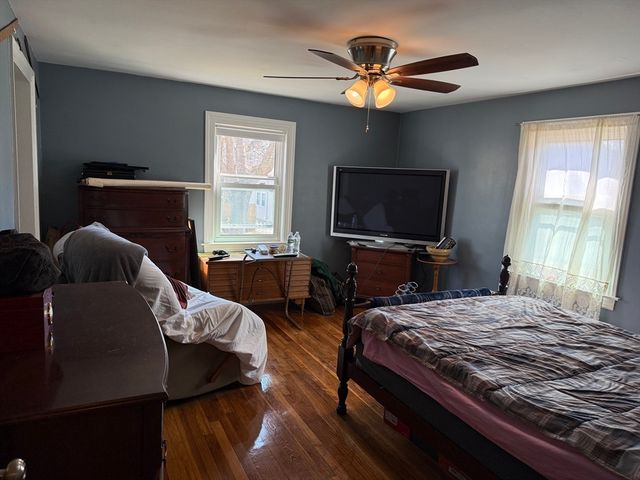 21 Spaulding St, Quincy, MA 02169