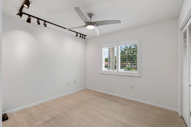 14095 Royal Vista Drive 201, Delray Beach, FL 33484