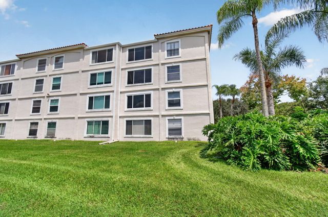 14095 Royal Vista Drive 201, Delray Beach, FL 33484