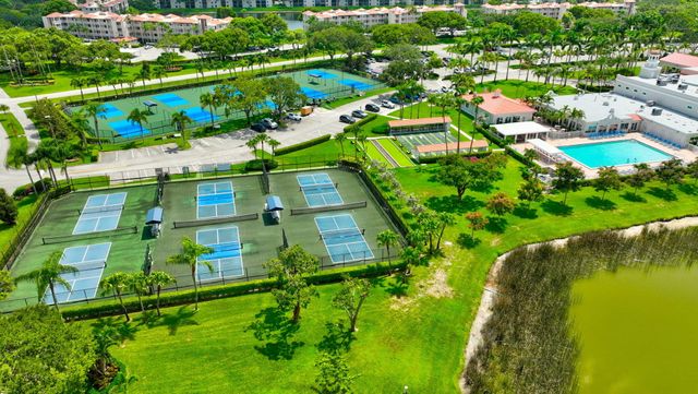 14095 Royal Vista Drive 201, Delray Beach, FL 33484