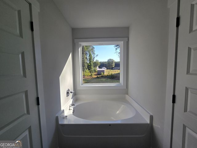 72 Armstrong Drive 85, Mansfield, GA 30055