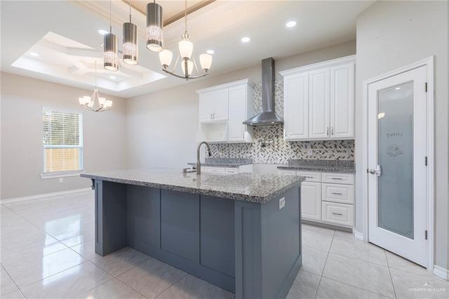 3410 Paloma S Circle, Harlingen, TX 78552