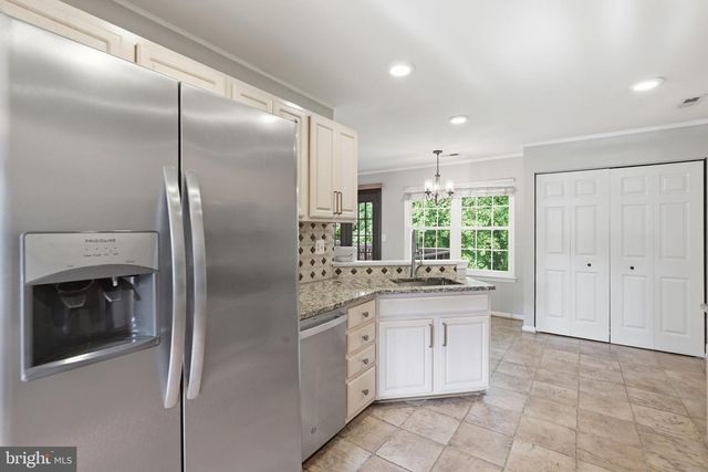 2424 VIDALIA CT, Waldorf, MD 20601