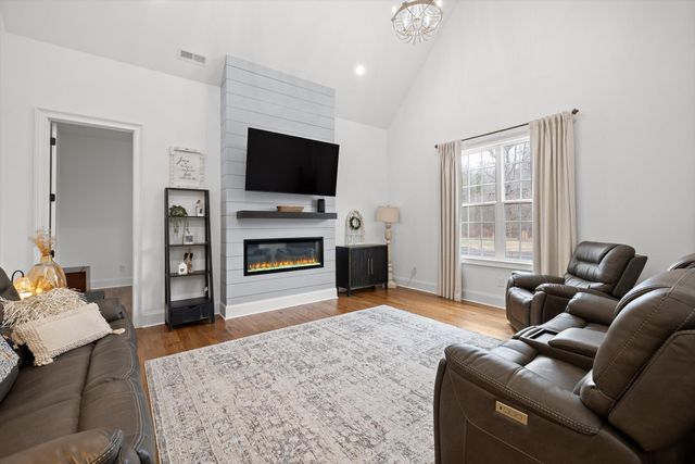 186 Madison West Street, Chatsworth, GA 30705