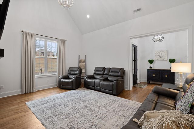 186 Madison West Street, Chatsworth, GA 30705