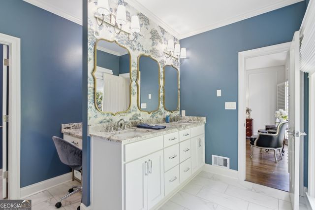 220 Spearfield Trace, Roswell, GA 30075